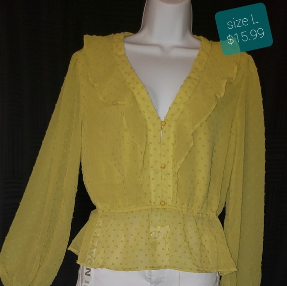 Clothes - Picture 7 of 7